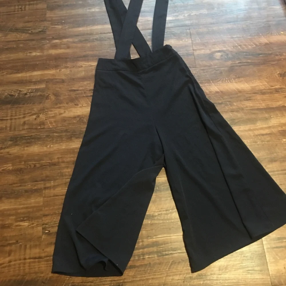 Zara Basic Culottes‎ Overalls